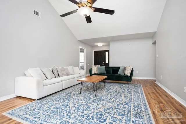 $344,900 | 2240 Prytania Circle, Navarre, FL 32566