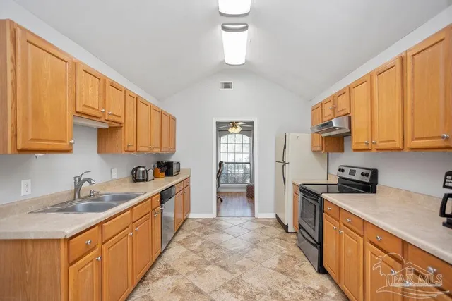 $344,900 | 2240 Prytania Circle, Navarre, FL 32566