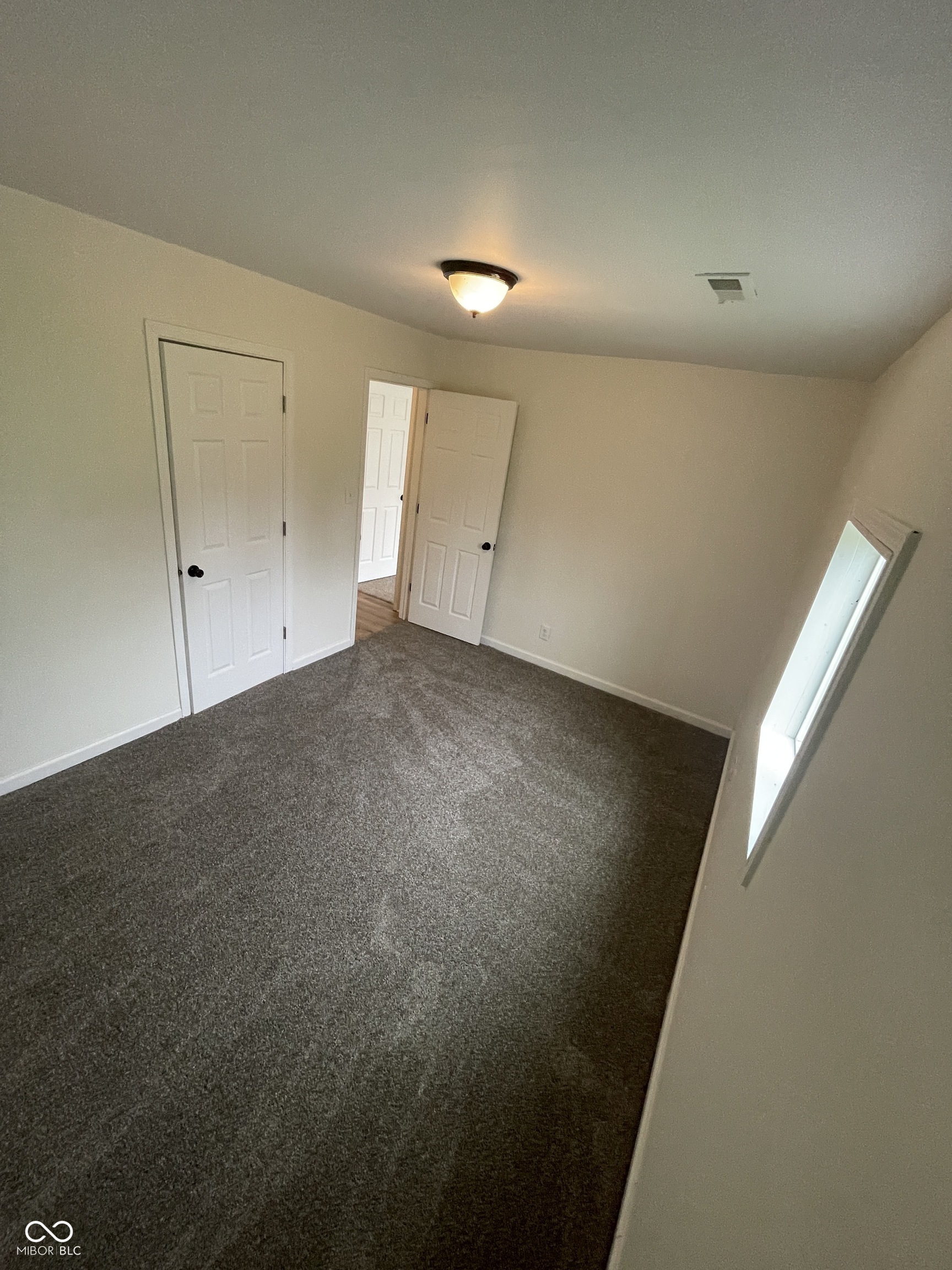 6228 East 21st Street Indianapolis, IN 46219 - Photo 12 of 13