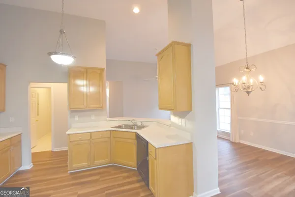 $2,650 | 219 Turnbridge Circle, Peachtree City, GA 30269