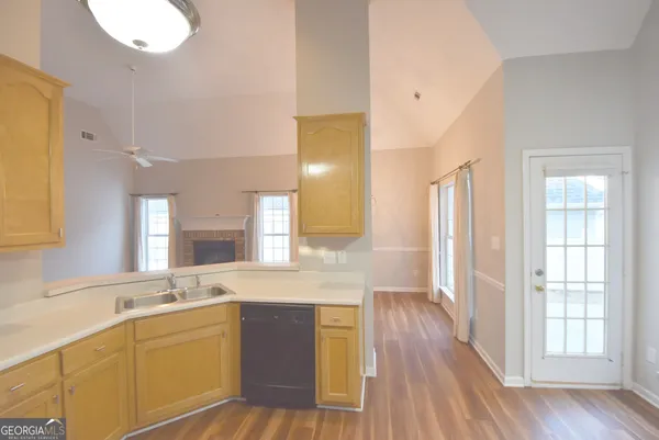 $2,650 | 219 Turnbridge Circle, Peachtree City, GA 30269