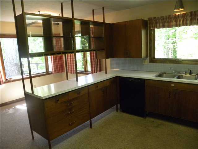 5980 Whitman Road Columbus, OH 43213 - Photo 13 of 25 Gallery Image 13