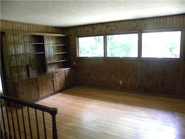 5980 Whitman Road Columbus, OH 43213 - Photo 15 of 25 Gallery Image 15