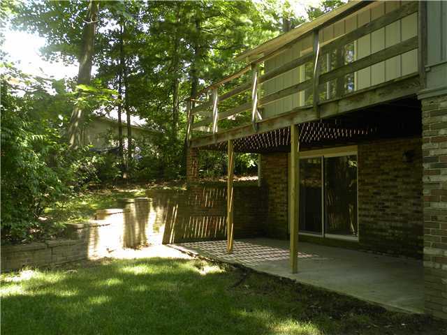 5980 Whitman Road Columbus, OH 43213 - Photo 4 of 25 Gallery Image 4