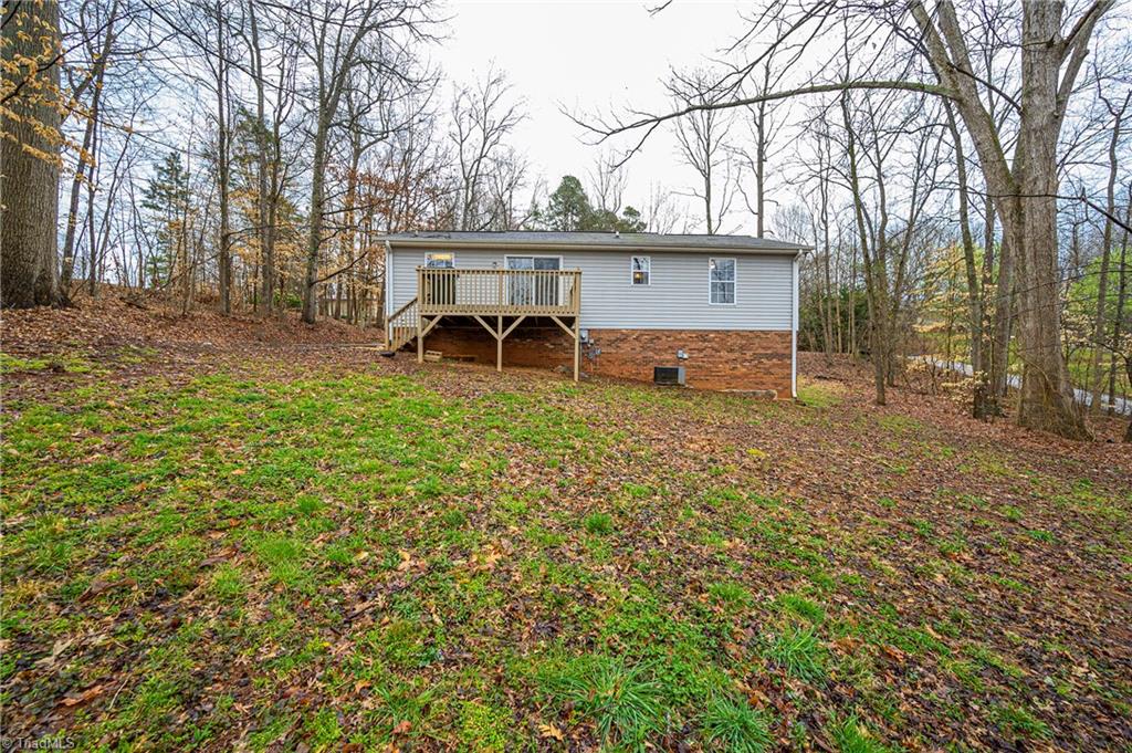 1083 Quail Road Lexington, NC 27292 - Photo 4 of 29 Gallery Image 4