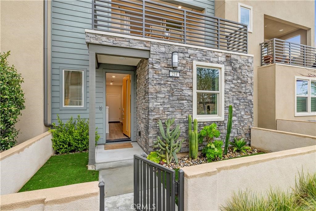 214 Keeper Irvine, CA 92618 - Photo 1 of 26