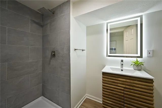 $260,000 | 8605 Everett Street, Raytown, MO 64138