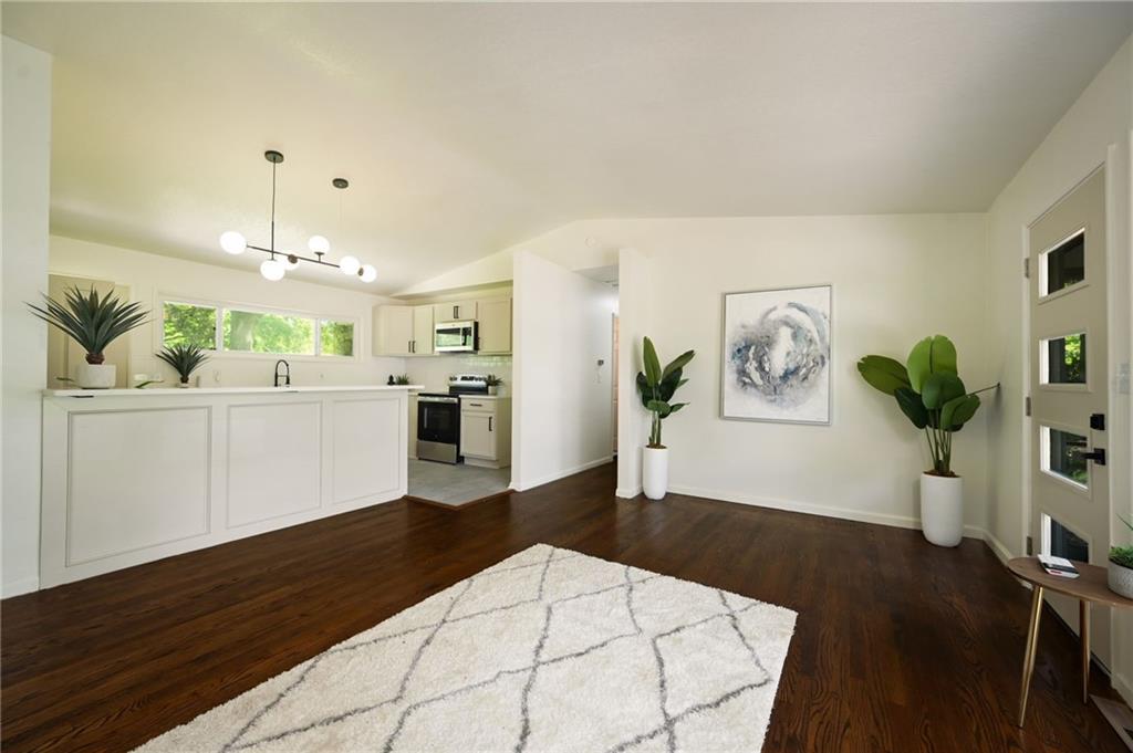 8605 Everett Street Raytown, MO 64138 - Photo 8 of 27