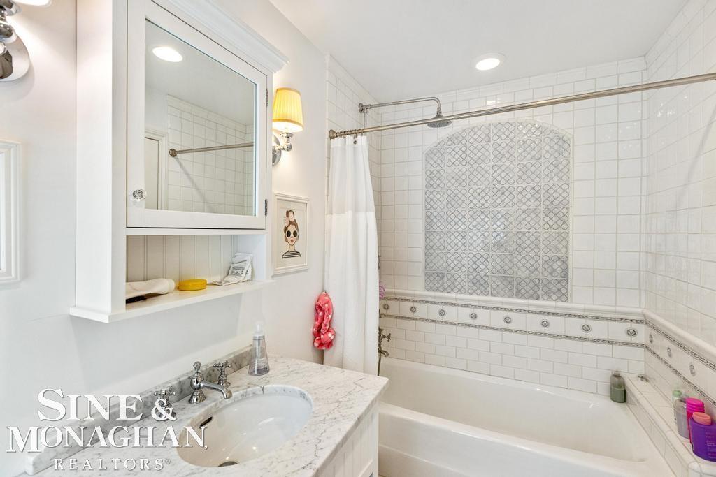 166 Touraine Road Grosse Pointe Farms, MI 48236 - Photo 49 of 80