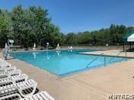 37 Robin Road Amherst, NY 14228 - Photo 24 of 28