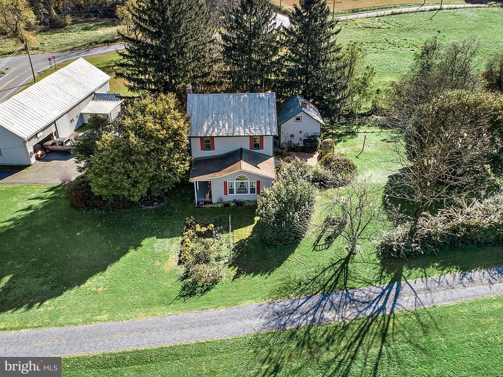144 Freeport Road Lebanon, PA 17046 - Photo 7 of 37 Gallery Image 7