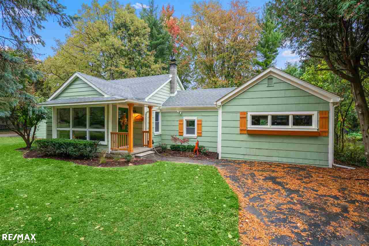 36698 Kelly Road Clinton Township, MI 48035 - Photo 2 of 31 50026970-1.JPG