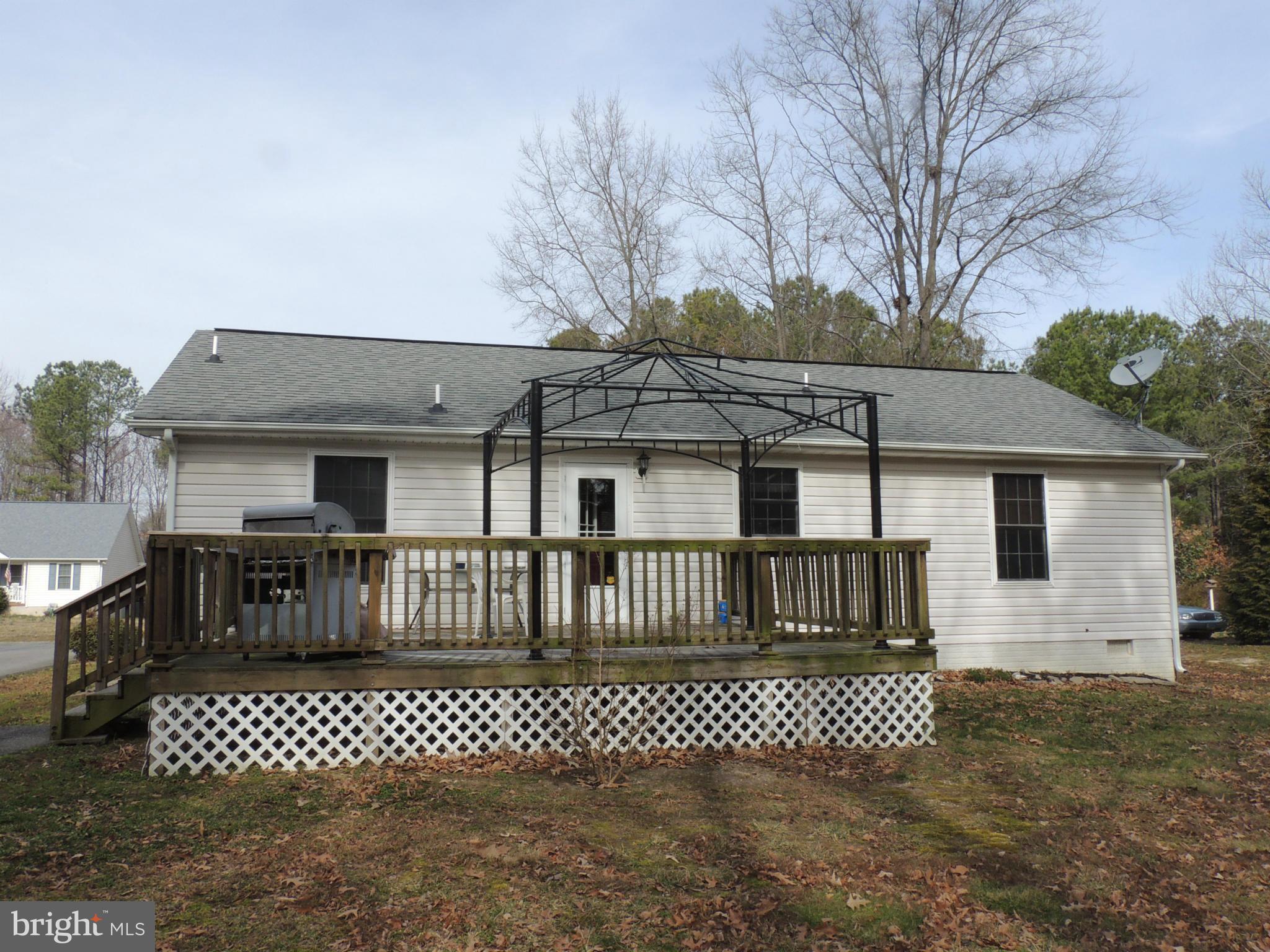 208 Azalea Road Colonial Beach, VA 22443 - Photo 10 of 22 Exterior (Rear)