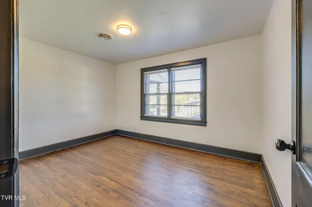 $215,000 | 837 East State Street, Bristol, TN 37620