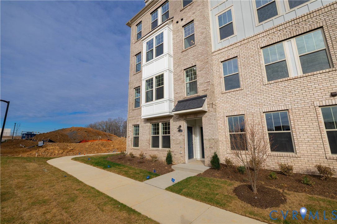 3620 Edna Path, Unit A Henrico, VA 23233 - Photo 3 of 43