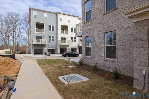 $2,500 | 3620 Edna Path, Unit A, Henrico, VA 23233