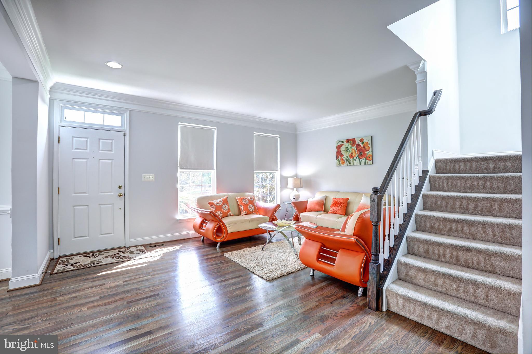 25837 Spring Farm Circle Chantilly, VA 20152 - Photo 15 of 43 Gallery Image 15