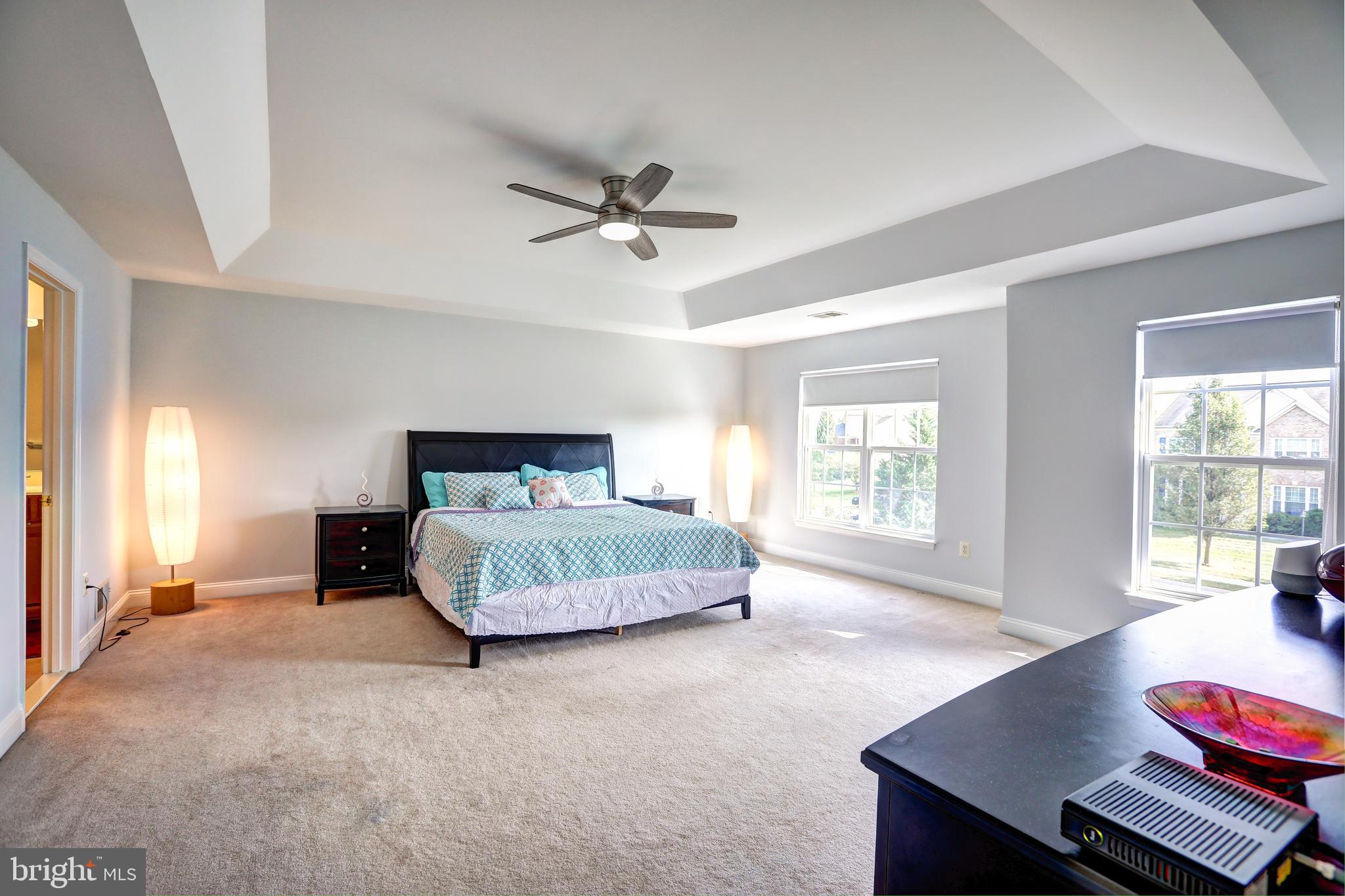 25837 Spring Farm Circle Chantilly, VA 20152 - Photo 19 of 43 Gallery Image 19
