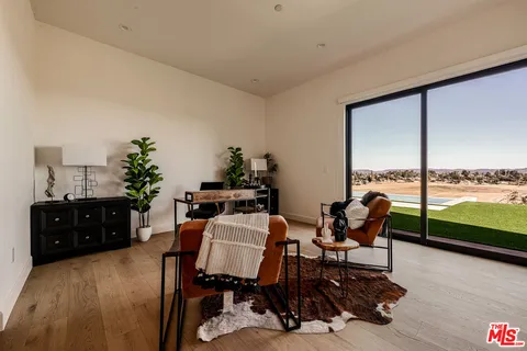 $3,495,000 | 22328 South Summit Ridge Circle, Chatsworth, CA 91311