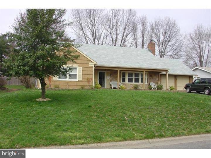 139 Country Club Road Willingboro, NJ 08046 - Photo 4 of 12 Exterior Side