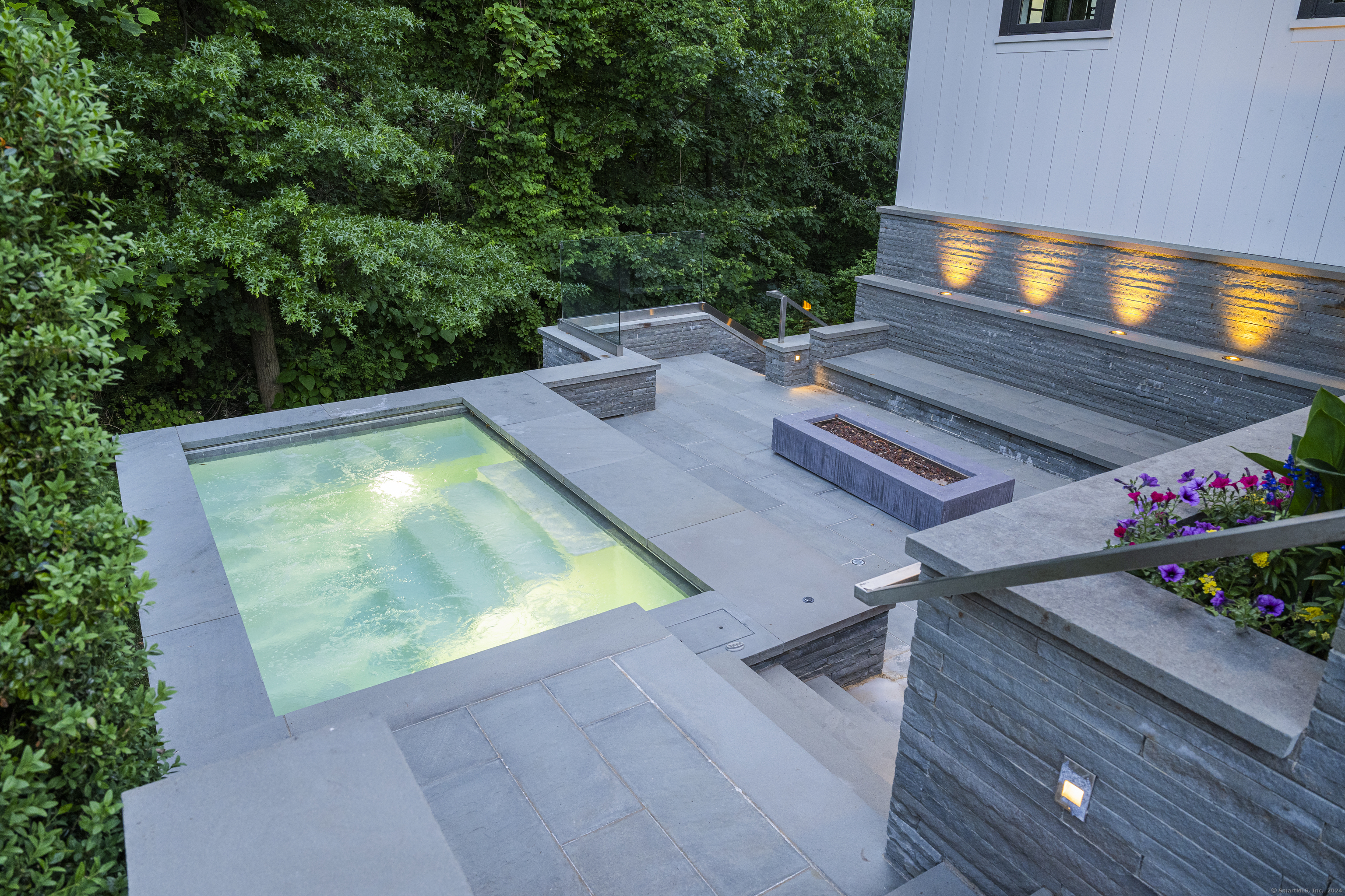 865 Hollow Tree Ridge Road Darien, CT 06820 - Photo 37 of 39