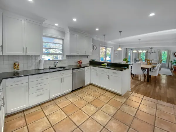 $40,000 | 63 Shinnecock Hills Road, Southampton, NY 11968