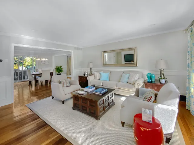 $40,000 | 63 Shinnecock Hills Road, Southampton, NY 11968