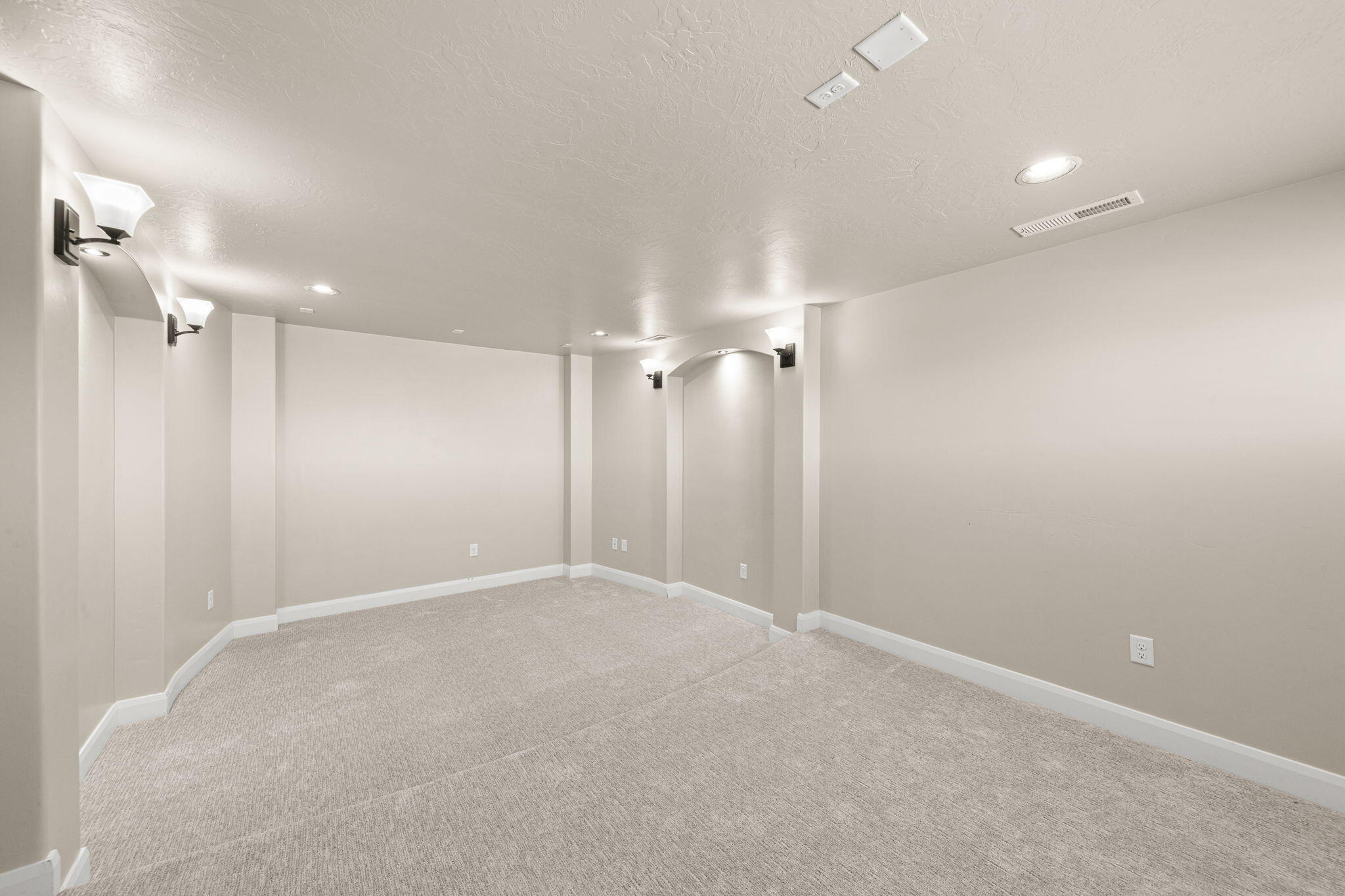 1157 Plantations Drive St. George, UT 84770 - Photo 23 of 31 Upstairs Theater Room