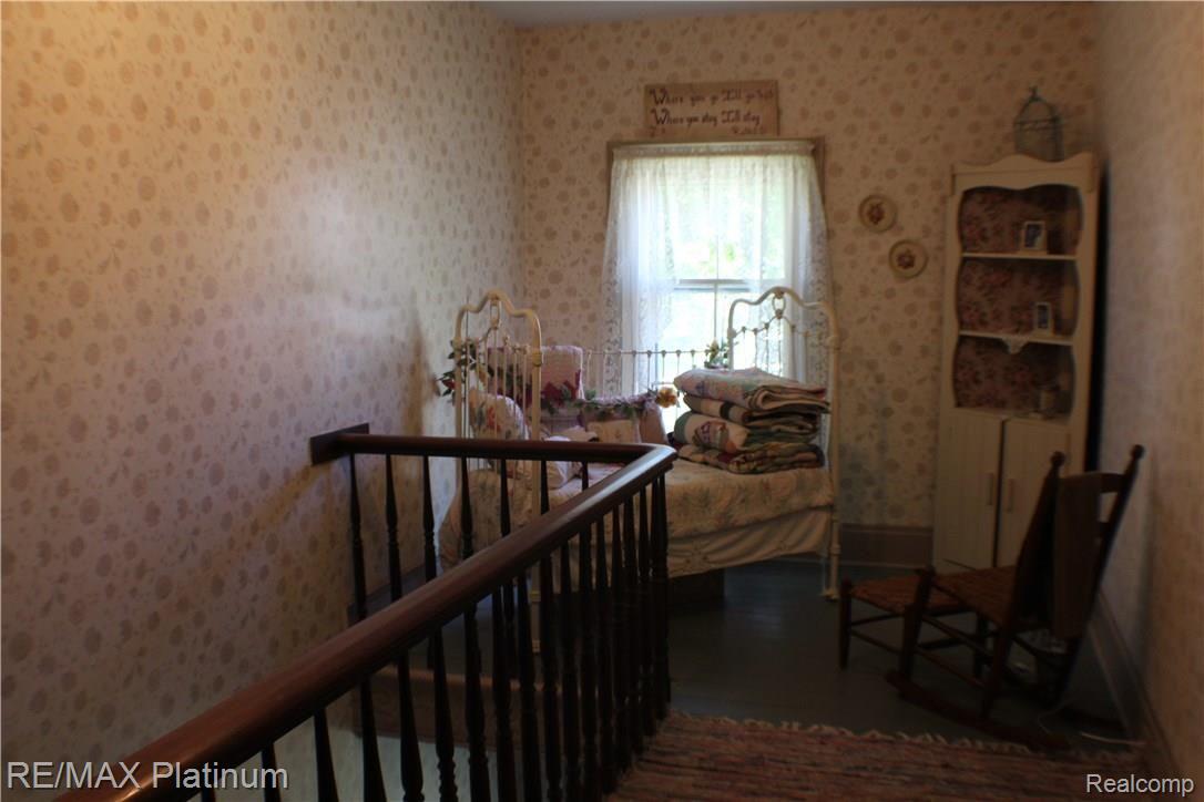 300 East South Holly Road Fenton, MI 48430 - Photo 27 of 38 IMG_0199.JPG