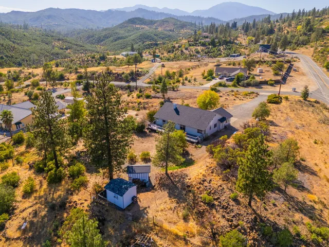 $409,000 | 11361 Tanstaafl Lane, Redding, CA 96001