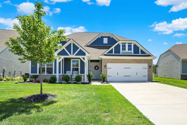 $425,000 | 9909 Canyon Lane, Pendleton, IN 46064