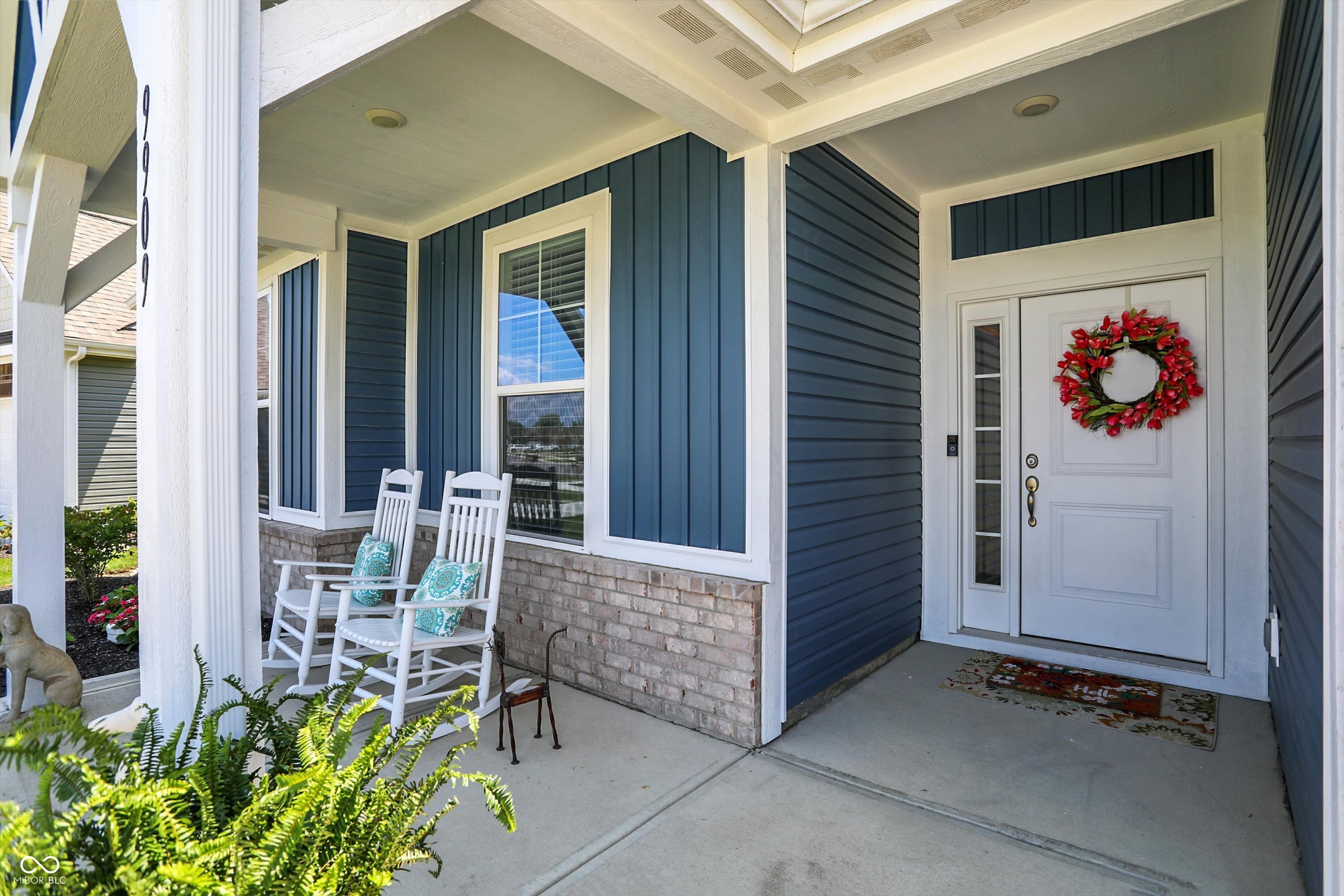 9909 Canyon Lane Pendleton, IN 46064 - Photo 4 of 63