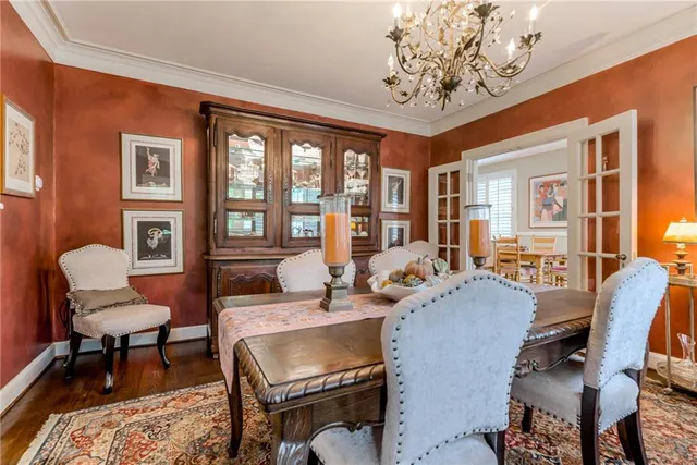 $1,300,000 | 1227 Huntington Road, Kansas City, MO 64113