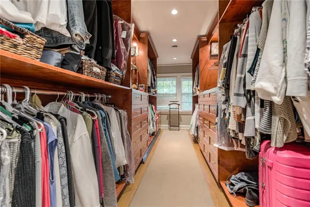 $1,300,000 | 1227 Huntington Road, Kansas City, MO 64113