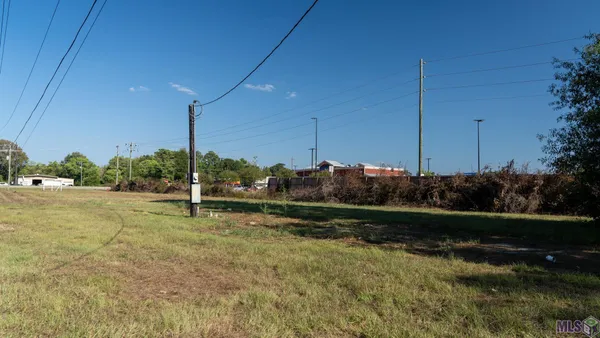 $195,000 | 34131 Highway 16, Denham Springs, LA 70706
