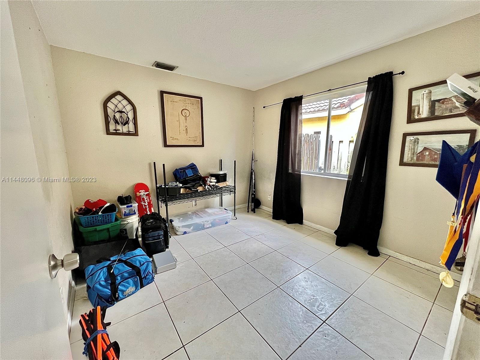 482 Talavera Road Weston, FL 33326 - Photo 15 of 20 Gallery Image 15