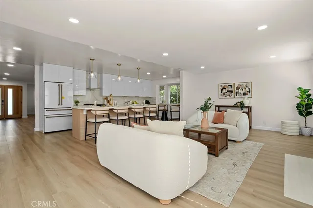 $1,689,000 | 214 Lamar Drive, Claremont, CA 91711