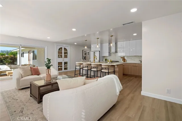 $1,689,000 | 214 Lamar Drive, Claremont, CA 91711