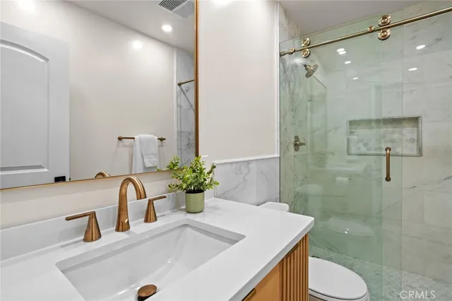 $1,689,000 | 214 Lamar Drive, Claremont, CA 91711