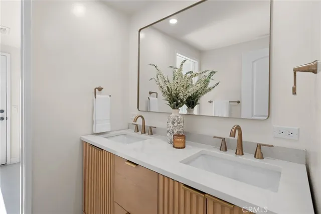 $1,689,000 | 214 Lamar Drive, Claremont, CA 91711