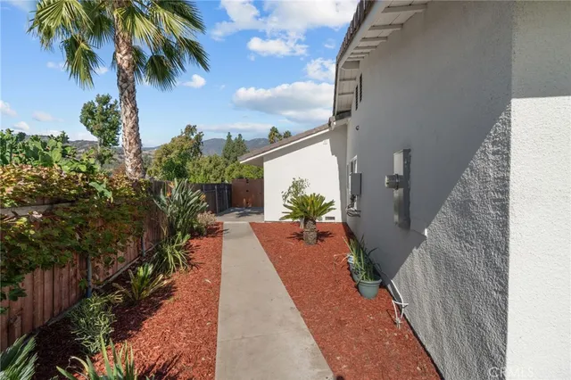 $1,689,000 | 214 Lamar Drive, Claremont, CA 91711