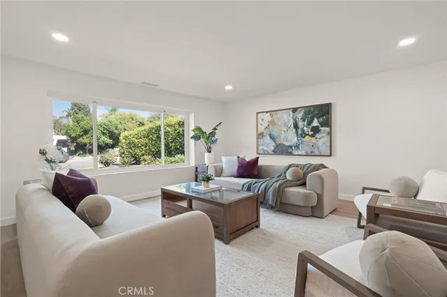 $1,689,000 | 214 Lamar Drive, Claremont, CA 91711