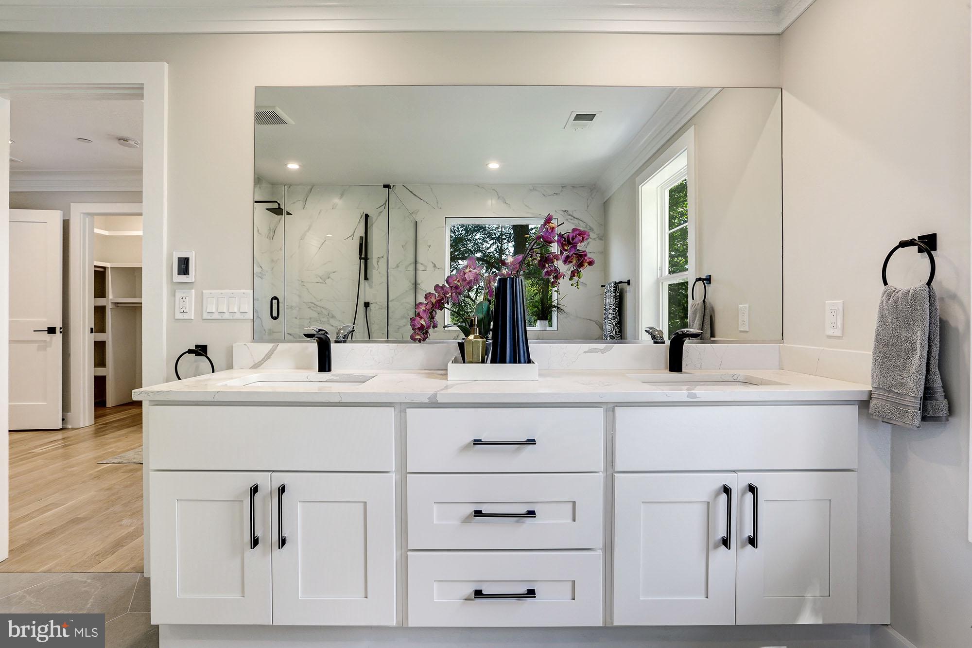 2902 Jennings Road Kensington, MD 20895 - Photo 19 of 42 Owners bath has double sinks