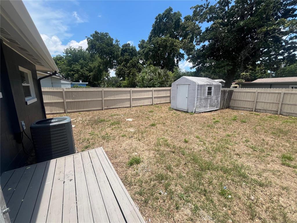 2227 Nottingham Road South Daytona, FL 32119 - Photo 11 of 28