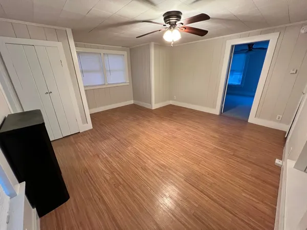 $2,500 | 15 Franklin Street, Derry, NH 03038