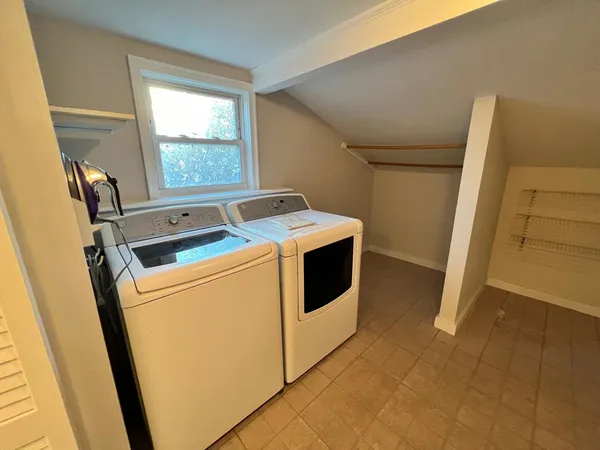 $2,500 | 15 Franklin Street, Derry, NH 03038