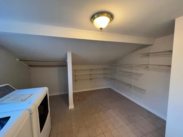 $2,500 | 15 Franklin Street, Derry, NH 03038