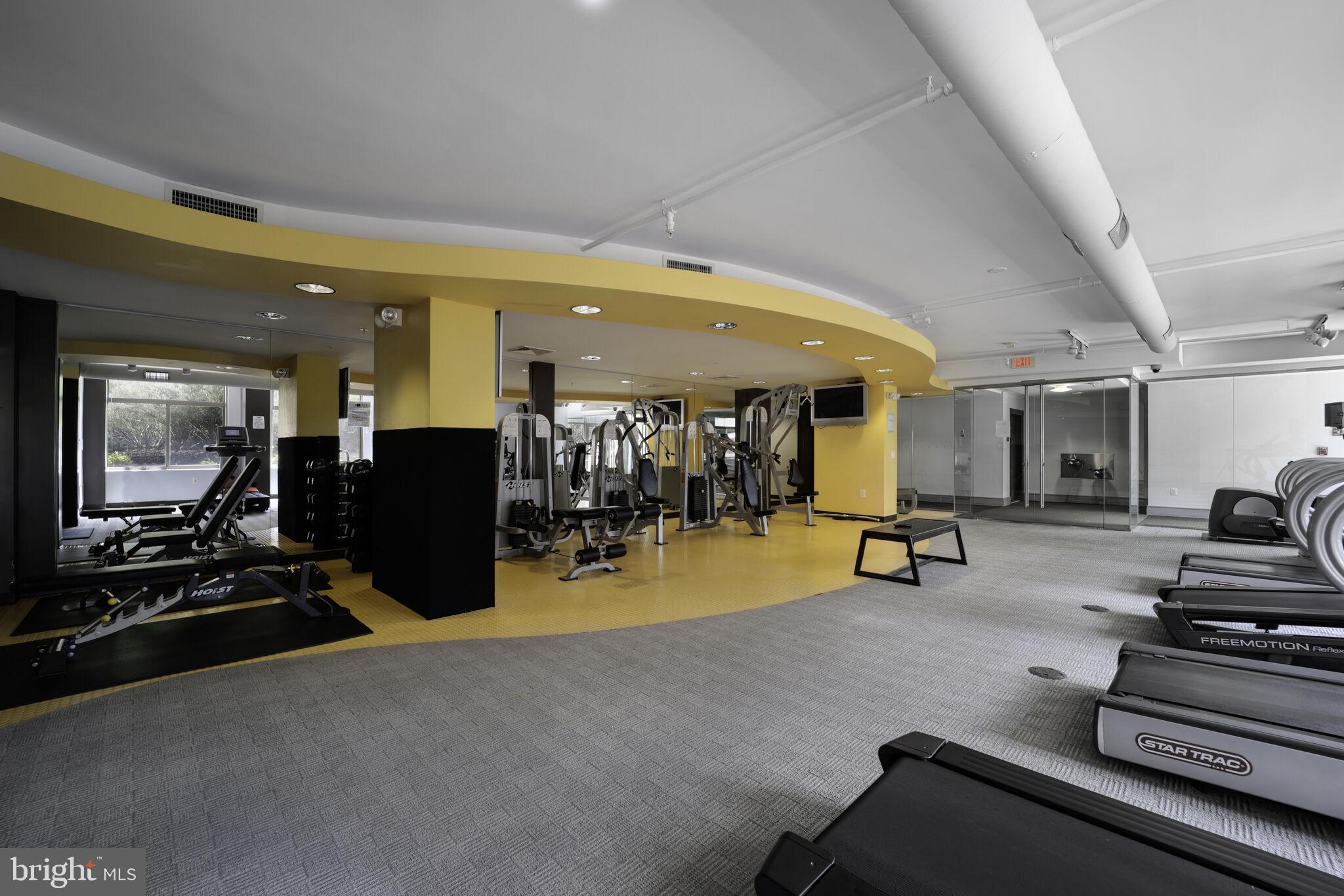 3600 South Glebe Road, Unit 613W Arlington, VA 22202 - Photo 28 of 36 Fitness Center