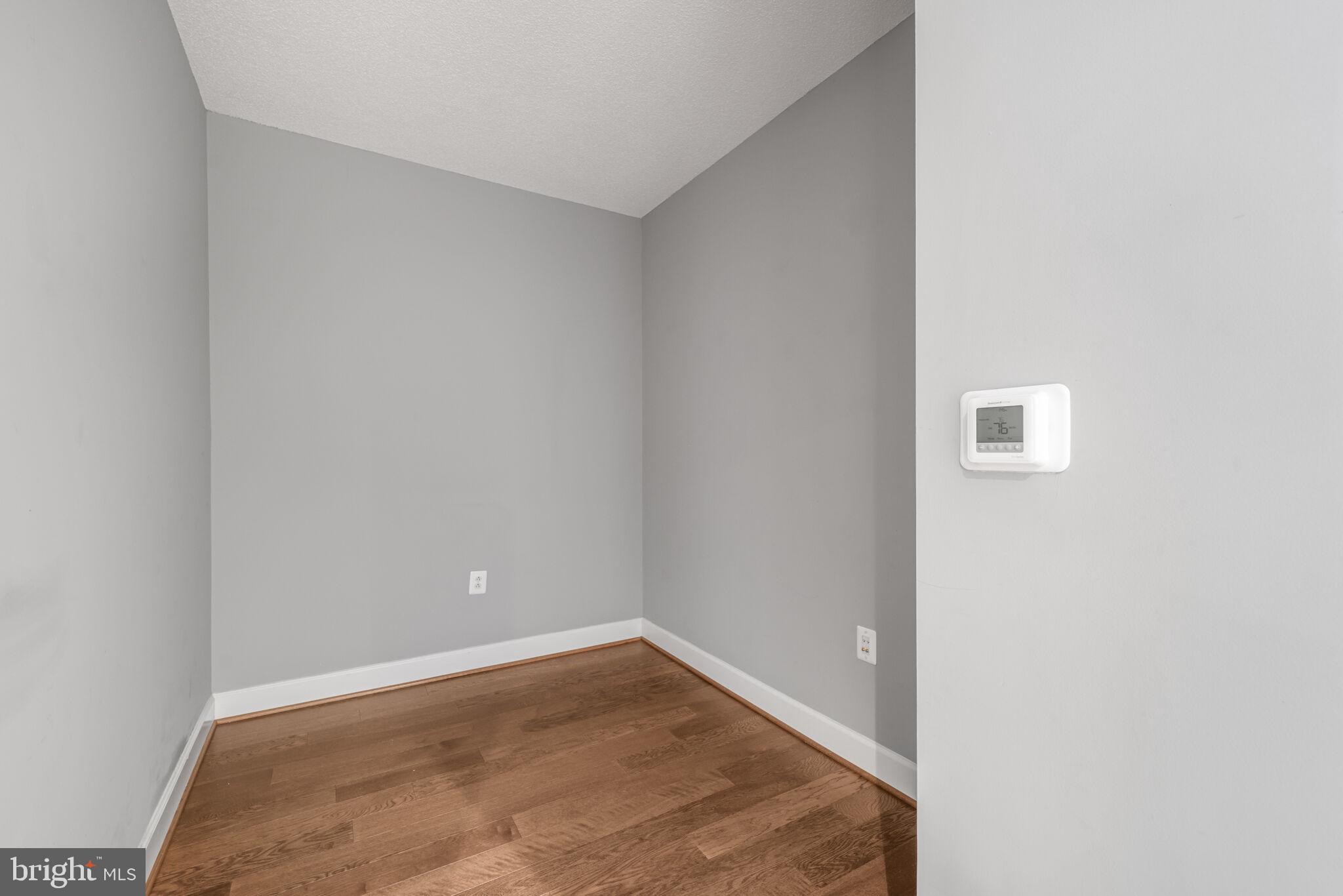3600 South Glebe Road, Unit 613W Arlington, VA 22202 - Photo 9 of 36 Den