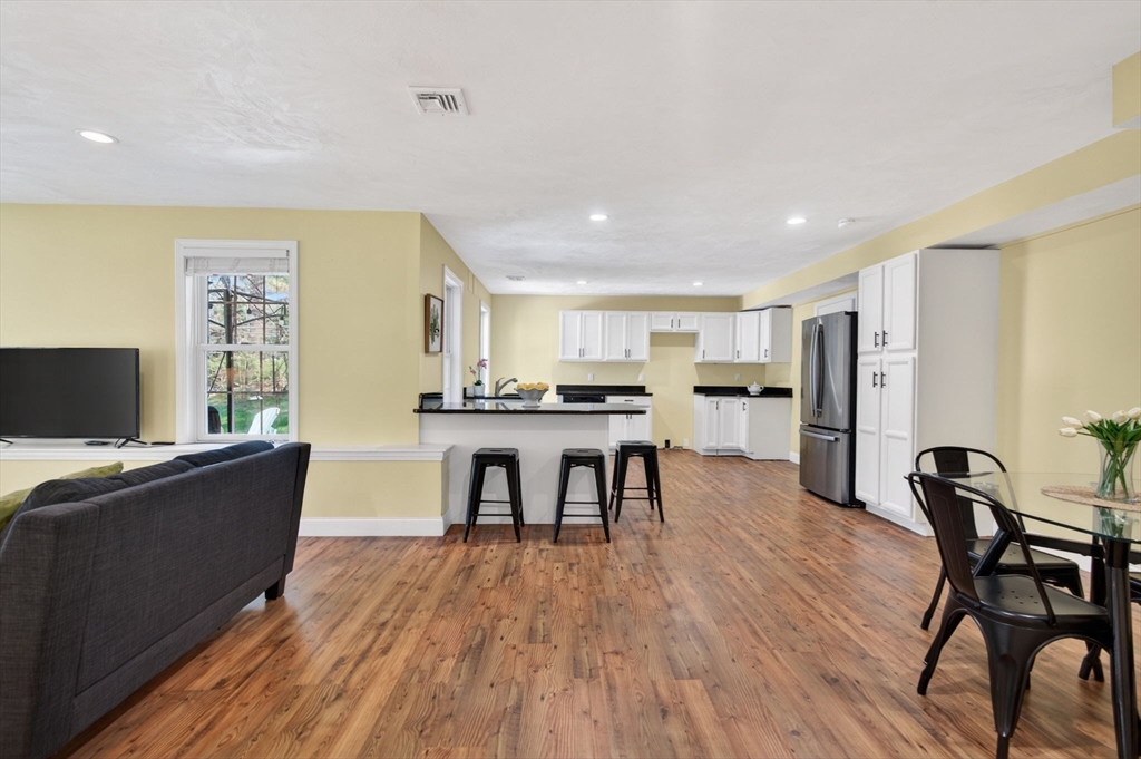 8 Fosters Pond Road Andover, MA 01810 - Photo 30 of 42